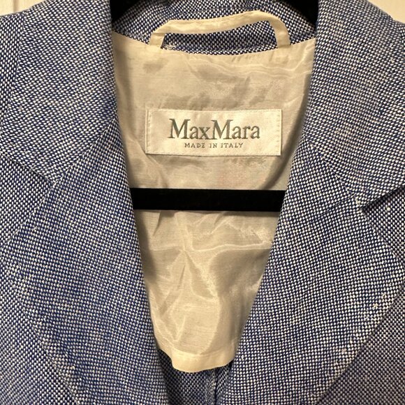 Max Mara Blue Linen Two Pocket Blazer; Size 8 - Picture 3 of 5